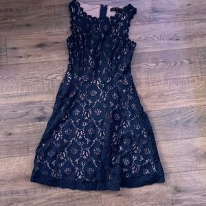 City Studio Navy Lace Dress for teenagers and woman. Size 4.